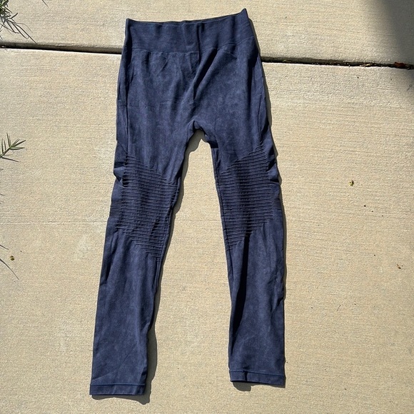 Leggings - Picture 4 of 8